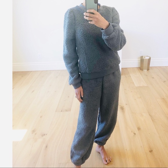 WHISTLER Blue Gray Sherpa Top & Pants Set - Picture 2 of 9